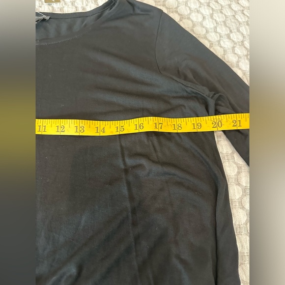 J. Crew Wraparound Top,  Black, Size L, NWOT - Picture 6 of 12